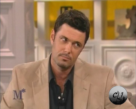 2006_12_06_The_Megan_Mullally_Show__ (24).PNG